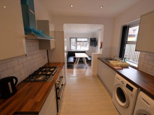 Inviting Holiday Home In Coventry Near Coventry University, , West Midlands