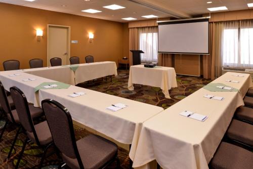 Holiday Inn Express Pocatello