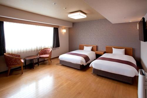room detail thumbnail 1