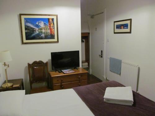 Lantern Guest House - image 7