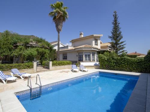  Villa del mamut in Padul