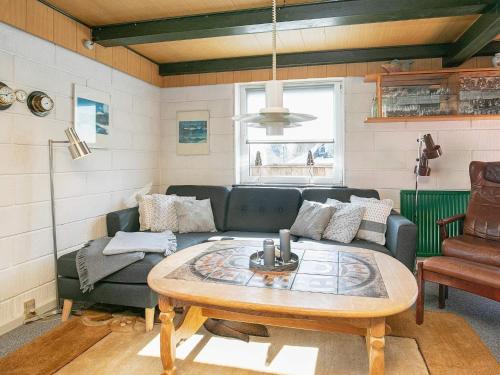 6 person holiday home in Ulfborg