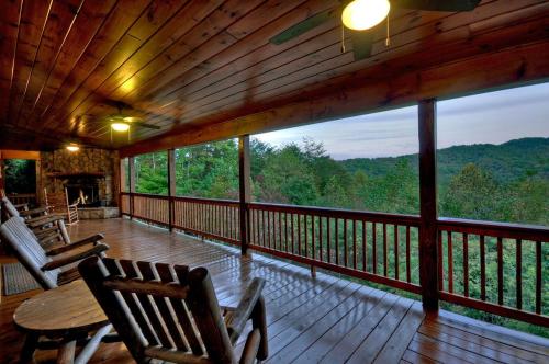 Three-Bedroom Holiday Home  image 2