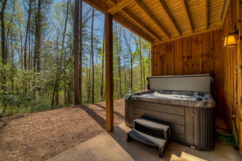 Buckingham Palace by Escape to Blue Ridge - image 8