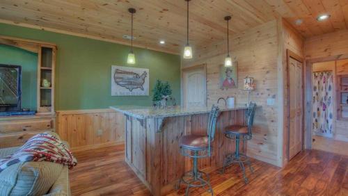 Four-Bedroom Holiday Home image 10