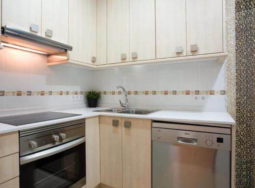 Avinguda Gaudi Apartment, Barcelona (fotografie 10)
