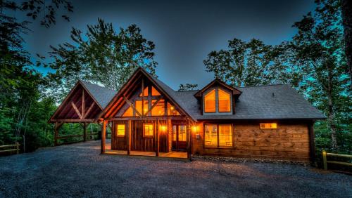 Cloud Nine by Escape to Blue Ridge - image 4