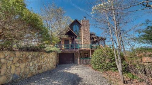 Cabin Fever by Escape to Blue Ridge Morganton Georgia