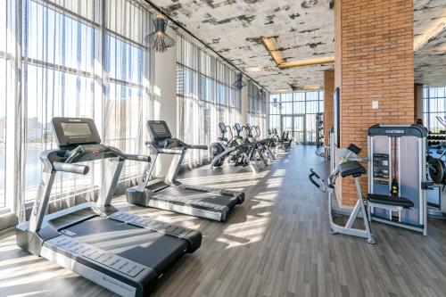NEW2019 Spacious CornerSuite OceanView 21st floor!