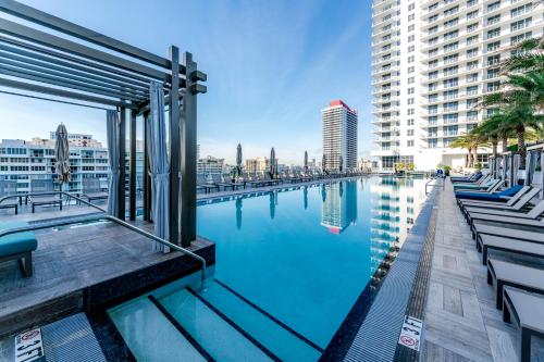 Brand New 2019 Amazing SUITE , Breathtaking Views!