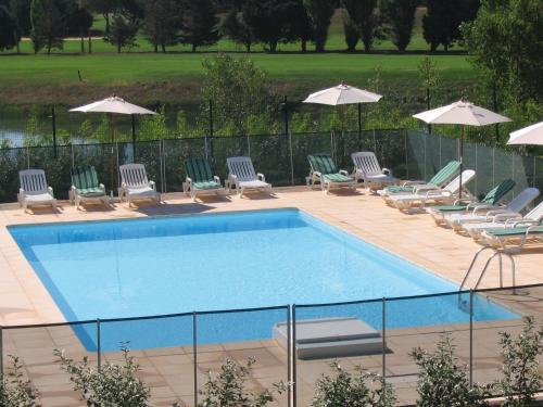 Residhotel Golf Grand Avignon - Accommodation - Vedène