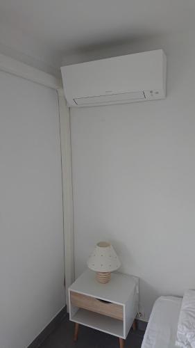 Beau 2 pieces 3 etoiles Vue Mer Garage Prive 150m plages wifi