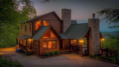 Five-Bedroom Holiday Home