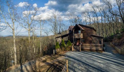 King Daddy Lodge by Escape to Blue Ridge - image 8