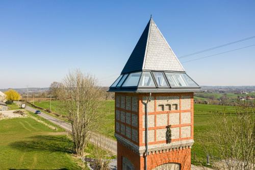 Logement insolite La tour de Larbuisson