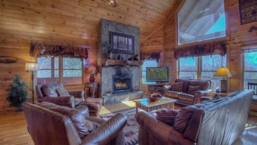 Peak of Perfection by Escape to Blue Ridge - image 7