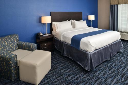 Holiday Inn Express & Suites Peekskill-Lower Hudson Valley