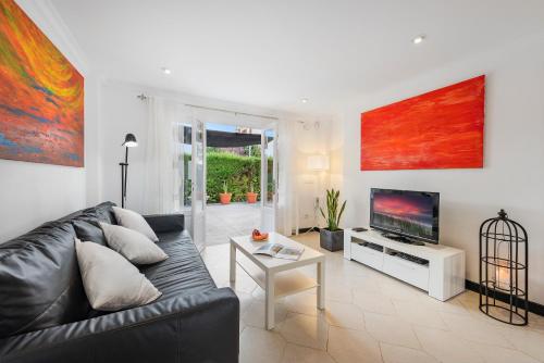 Carlotta House - image 9