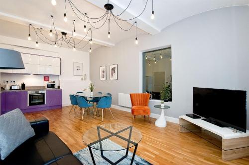 Mulberry Flat 2 - Two bedroom 1st floor - image 2