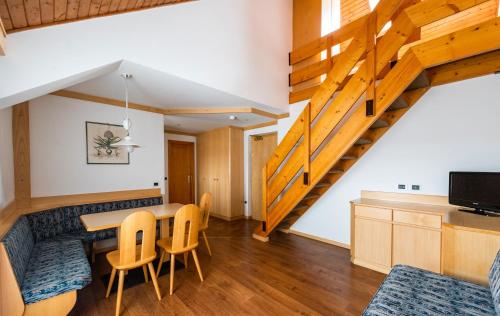One-Bedroom Apartment (5 Adults) - Split Level