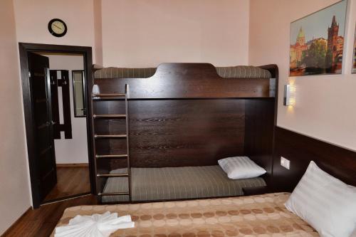 Mini-Otel Sova - image 3