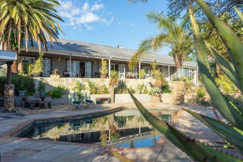 B&B Oudtshoorn - Aloe Manor - Bed and Breakfast Oudtshoorn