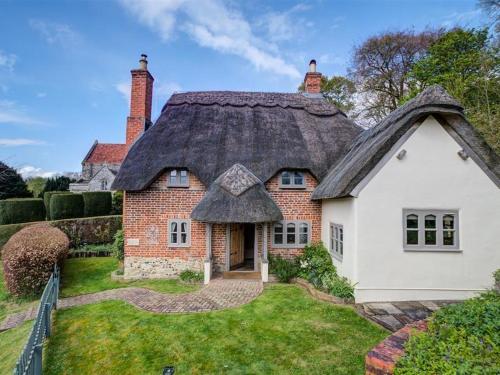 Cosy Cot, Salisbury