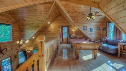 Two-Bedroom Holiday Home image 6