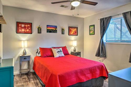Condo with Pool - 2 Miles to Silver Dollar City - image 4