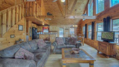 Take a Hike by Escape to Blue Ridge - image 5