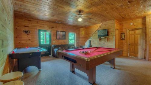Take a Hike by Escape to Blue Ridge - image 9