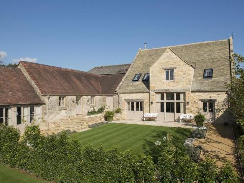 Thorndale Farm Barn (12) Stable Cottage, Cirencester, , Gloucestershire