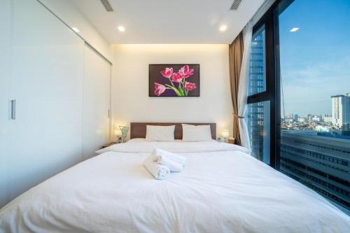 Two-Bedroom Apartment image 6
