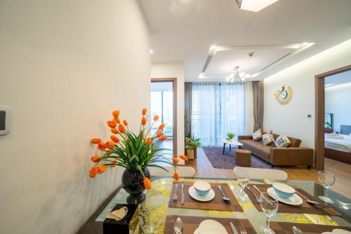 Two-Bedroom Apartment image 3