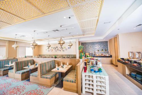 MENA Plaza Hotel Albarsha - Restaurant