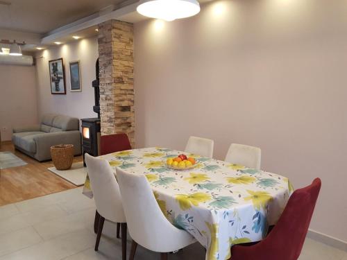 Modern Apartment Doris - image 8