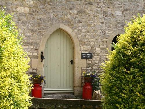 Cider Press Cottage BATH - image 13