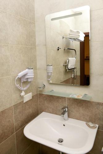 Dzūkijos dvaro "Oficina" Dzūkijos dvaro "Oficina"