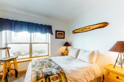Propsector's Village Townhome - image 2