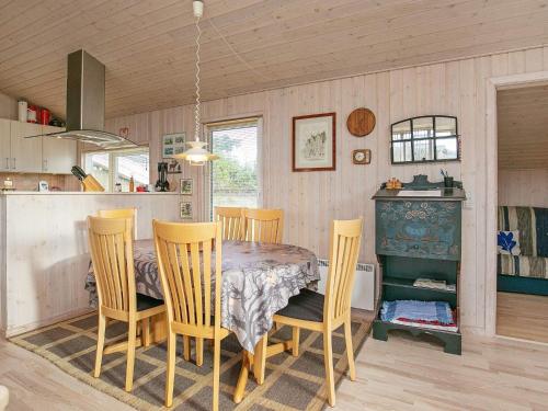 7 person holiday home in Hj rring