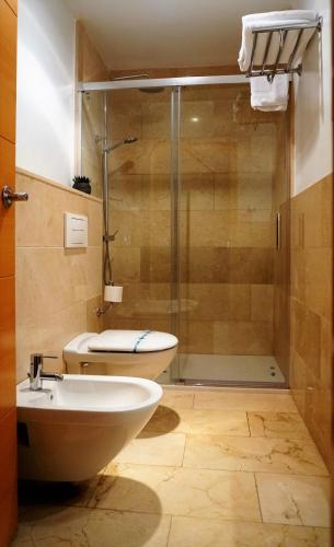 Hotel Miramar - image 12