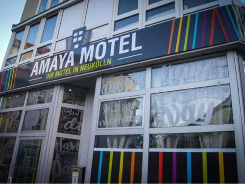 Amaya Motel, Berlín