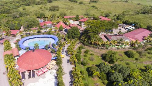 Hotel y Parque Turístico Navar City