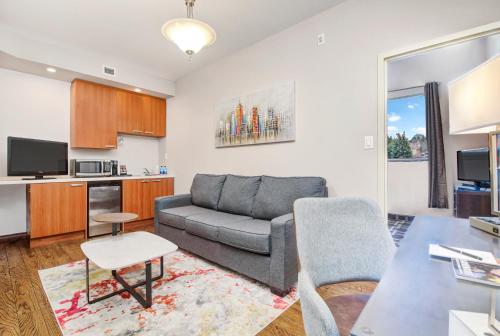 One-Bedroom King Suite with Sofa Bed