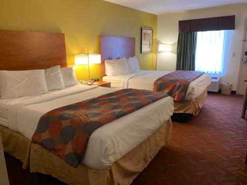 Baymont by Wyndham Cave City in Cave City, USA