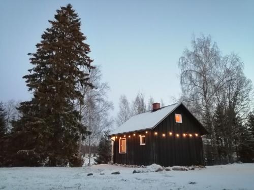 Self Check-in Sauna Cabin next to Hiking Trails