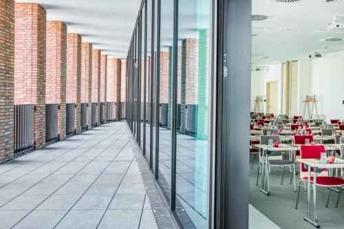 IntercityHotel Hamburg-Barmbek - image 11