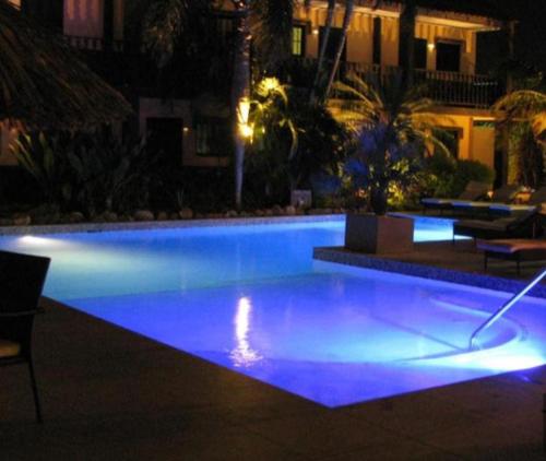 Van Gogh Inn Aruba