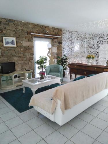 บริการและสิ่งอำนวยความสะดวก, Le Rumain in เทรเบอร์เดน