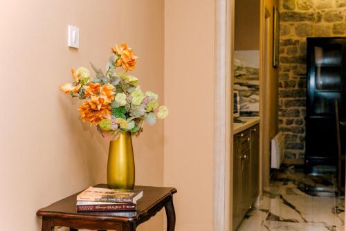 D & Sons Apartments - image 6